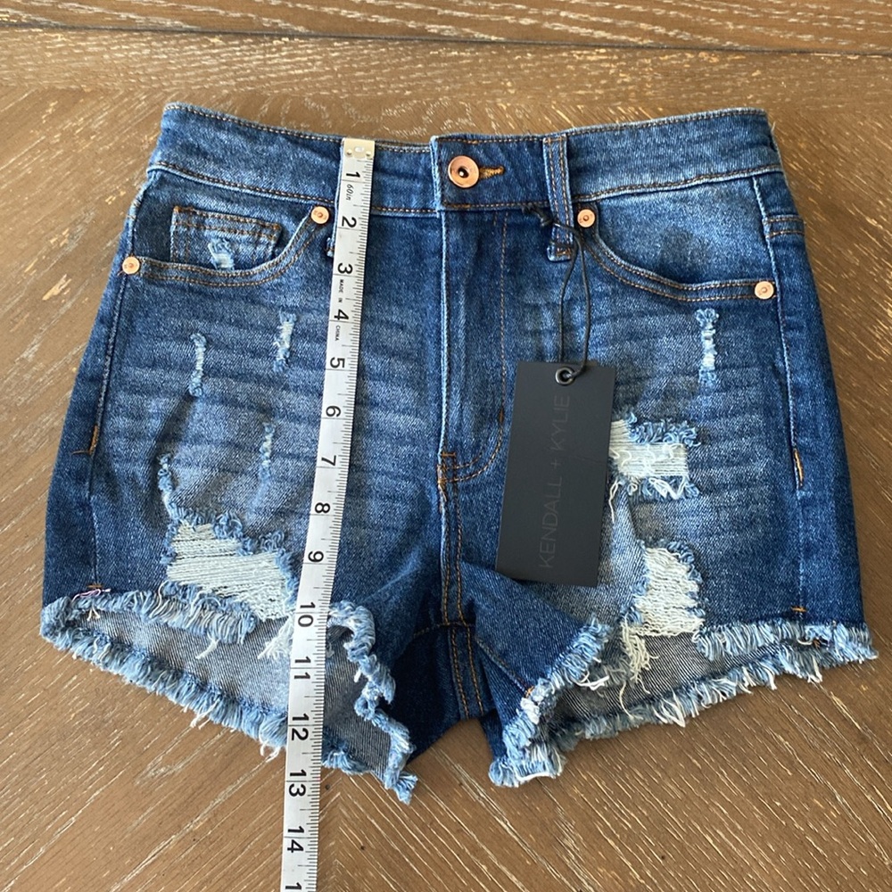 KENDAL & KYLIE The drifter high rise Distress Dark Wash Women’s Shorts SIZE 1/25 - Picture 11 of 11